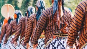Kalender Jawa 2023 Lengkap dengan Weton, Wuku, dan Hari Baik