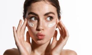 sunscreen untuk kulit kering dan kusam
