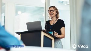 15 Contoh Teks Moderator Singkat untuk Presentasi di Kelas, Diskusi, dan Seminar yang Benar Disertai Strukturnya 15 Contoh Teks Moderator Singkat untuk Presentasi di Kelas, Diskusi, dan Seminar yang Benar Disertai Strukturnya