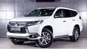 pajak pajero sport