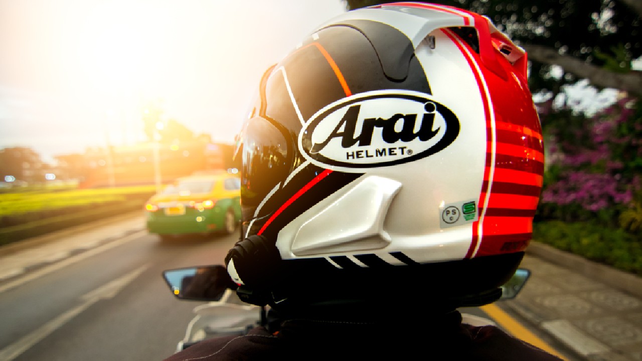 helm arai full face