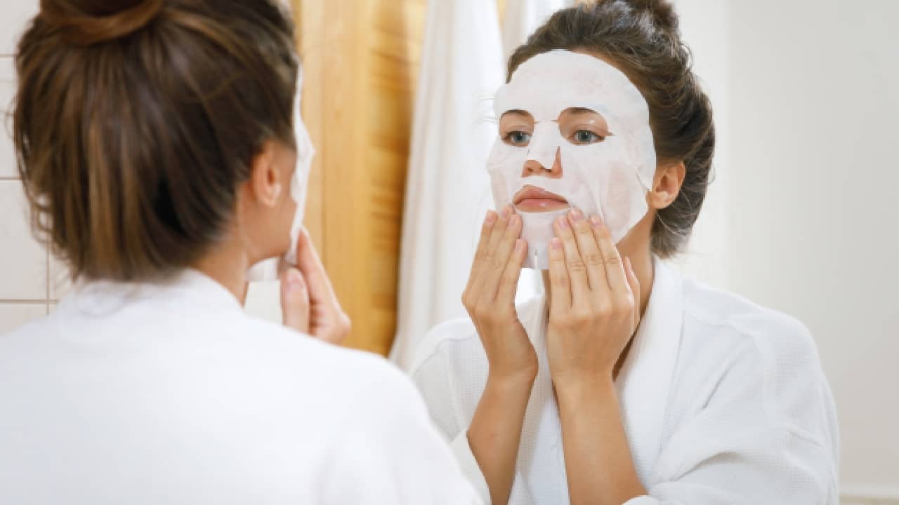5 Varian Sheet Mask Garnier Terbaik 2023. Jangan Salah Pilih!