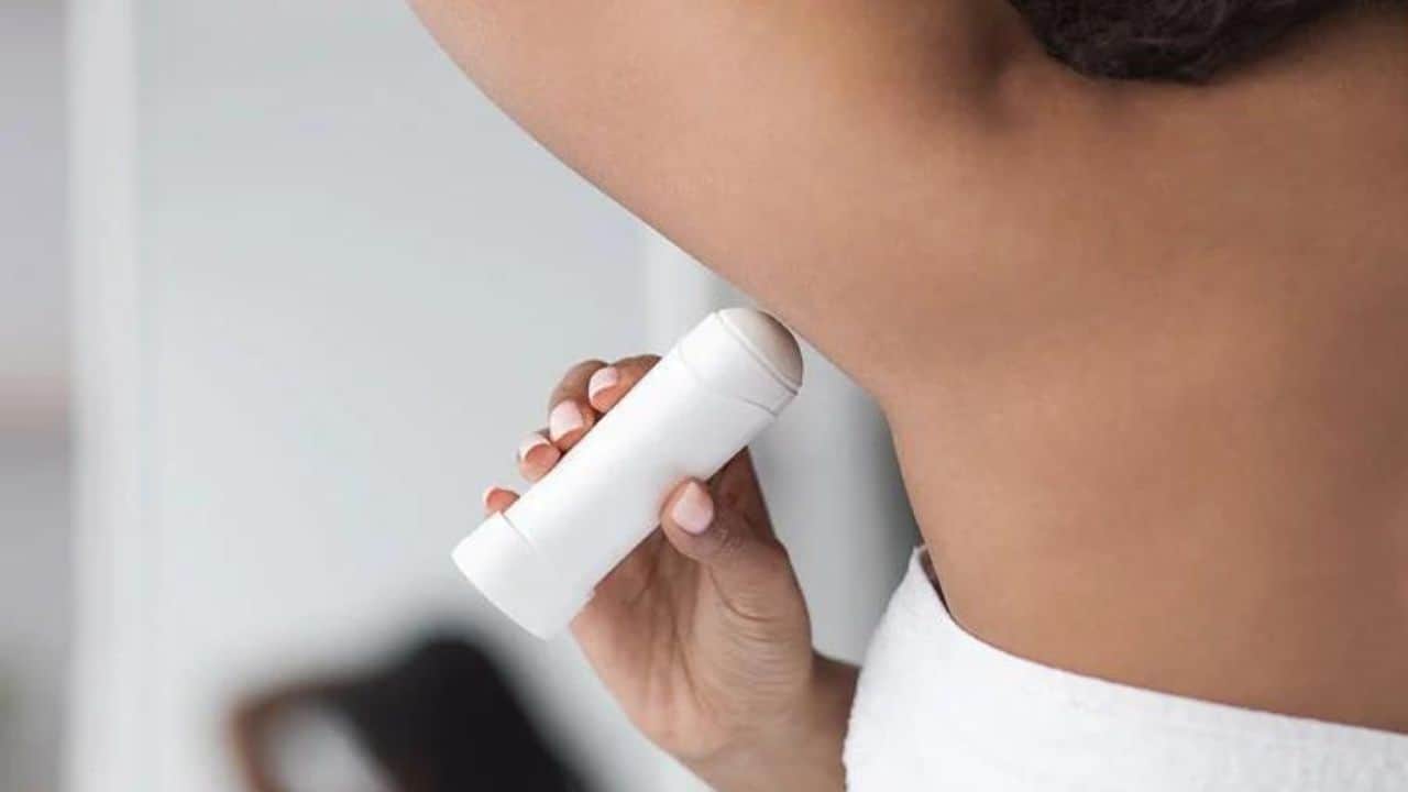 deodorant yang bagus untuk ketiakn basah dan bau