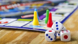 Cara Main Monopoli Disertai Perlengkapan dan Aturan Permainannya, Siap Jadi Pemenang?