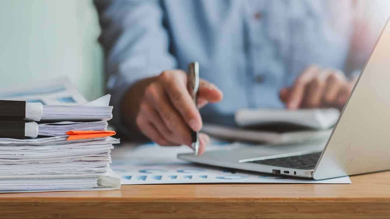 8 Contoh Batasan Masalah Penelitian yang Benar untuk Skripsi, Makalah, Laporan PKL, dan Lainnya