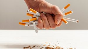 6 Contoh Pidato Bahaya Merokok bagi Kesehatan dan Pelajar yang Singkat