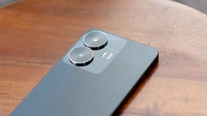 hp realme mirip iphone