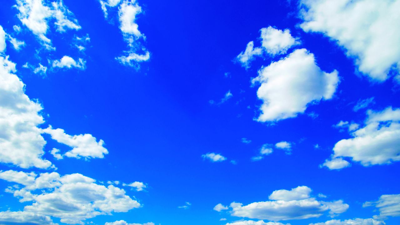 caption instagram tentang langit biru