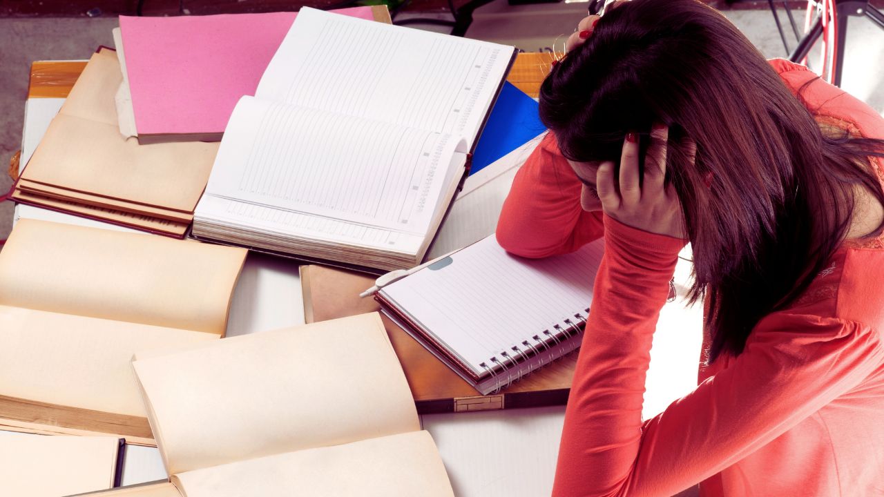 contoh research gap dalam skripsi