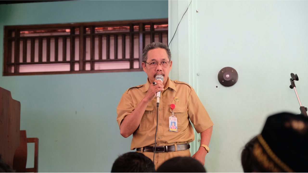 5 Contoh Pidato Pembagian Raport oleh Wali Kelas hingga Kepala Sekolah