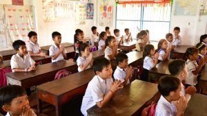 8 Contoh Yel Yel Bahasa Inggris untuk Kelompok yang Singkat dan Keren. Lengkap dengan Artinya!
