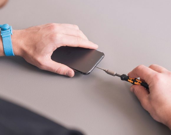 biaya service iphone tidak bisa di charge