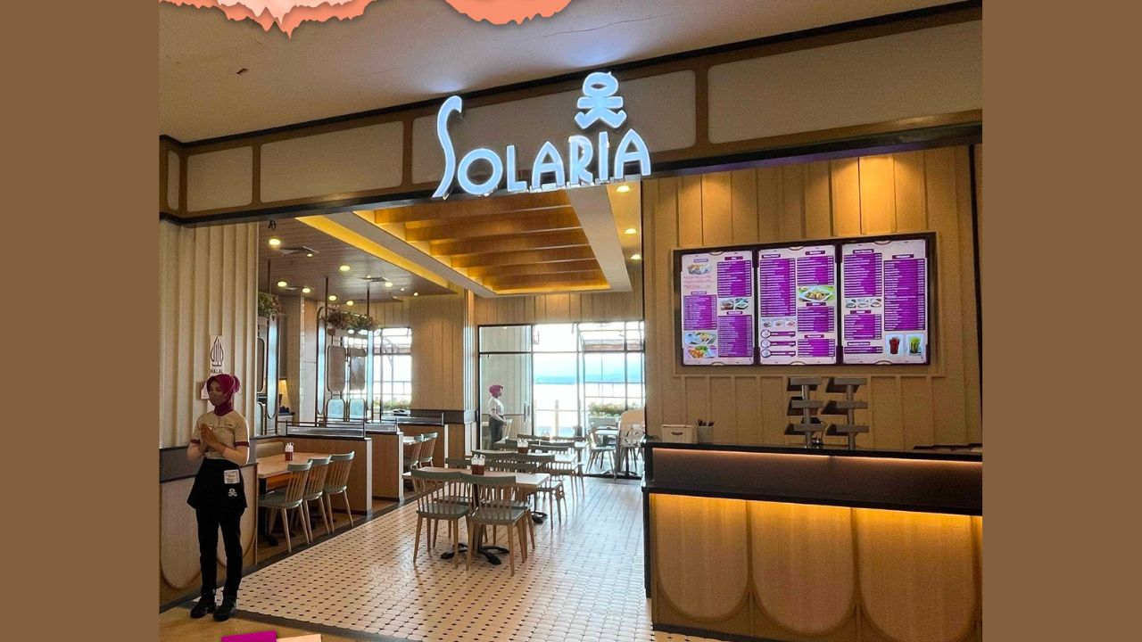 Resto Solaria di mall