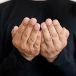5 Contoh Teks Doa Perpisahan Sekolah yang Menyentuh Hati