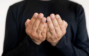 5 Contoh Teks Doa Perpisahan Sekolah yang Menyentuh Hati