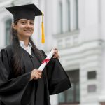 10 Jurusan Kuliah dengan Gaji Tinggi di Indonesia Tahun 2025