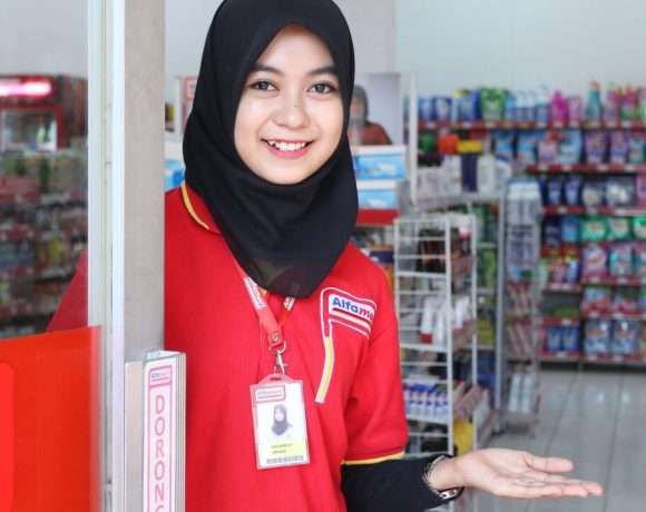 5 Contoh Surat Lamaran Kerja Alfamart untuk Berbagai Posisi beserta Cara Membuatnya